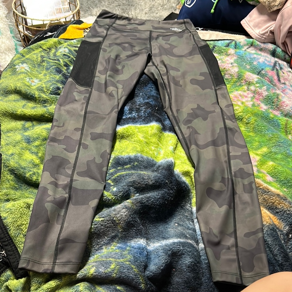 EARTH REPUBLIC LEGGINGS W POCKETS